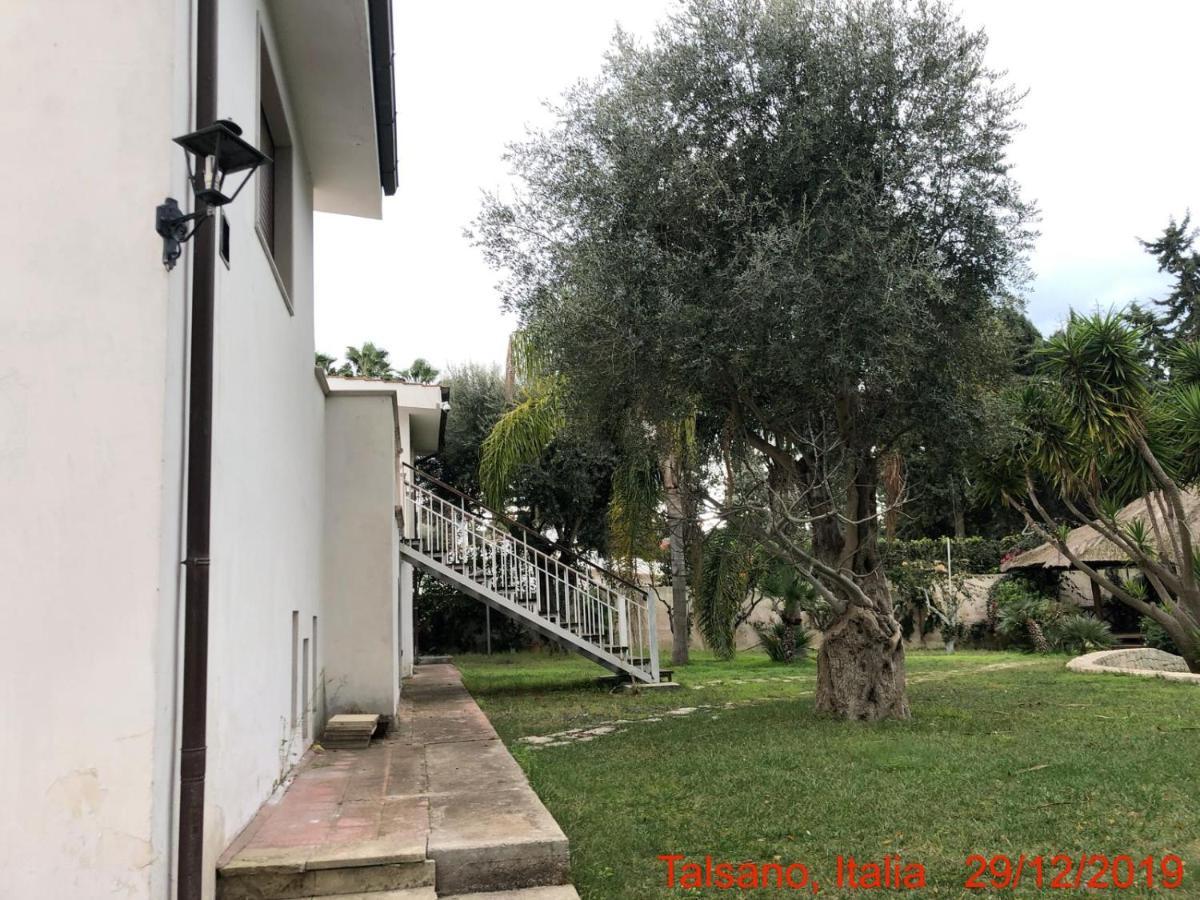 Relais Villa Lama Boutique Hotel Taranto Exterior foto